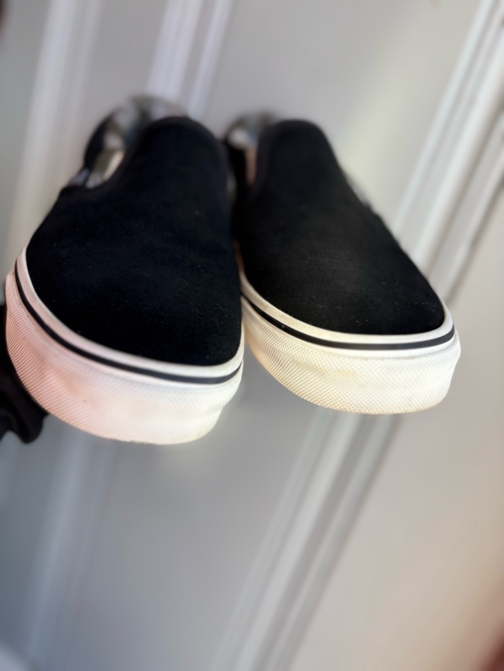 VANS Women’s Size 7 Suede Slip On Fleece Lined Plaid Classic Slip-On Black Shoes - Picture 3 of 8